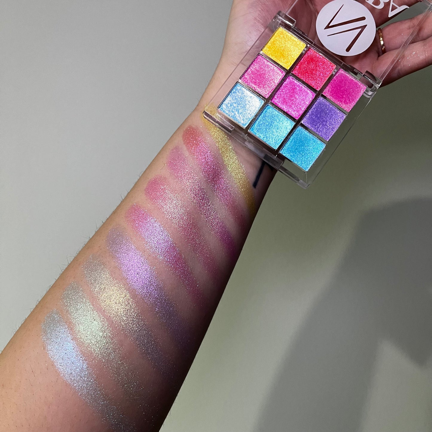 Glow Pigment Palette